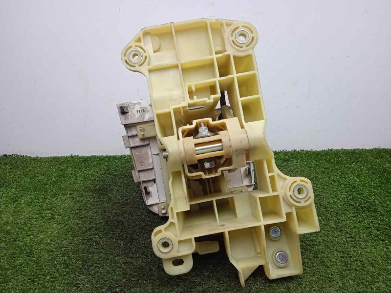 Recambio de pomo palanca cambio para kia sorento 2.5 crdi referencia OEM IAM 467003E7608W AUTOMATICO 