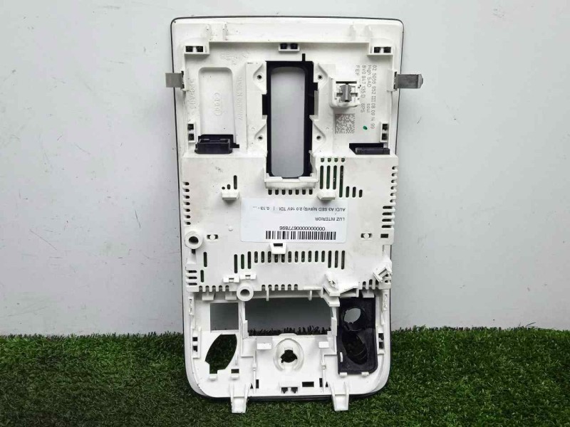 Recambio de luz interior para audi a3 sedán(8vs) 2.0 16v tdi referencia OEM IAM 8V0947135D - 025056952  