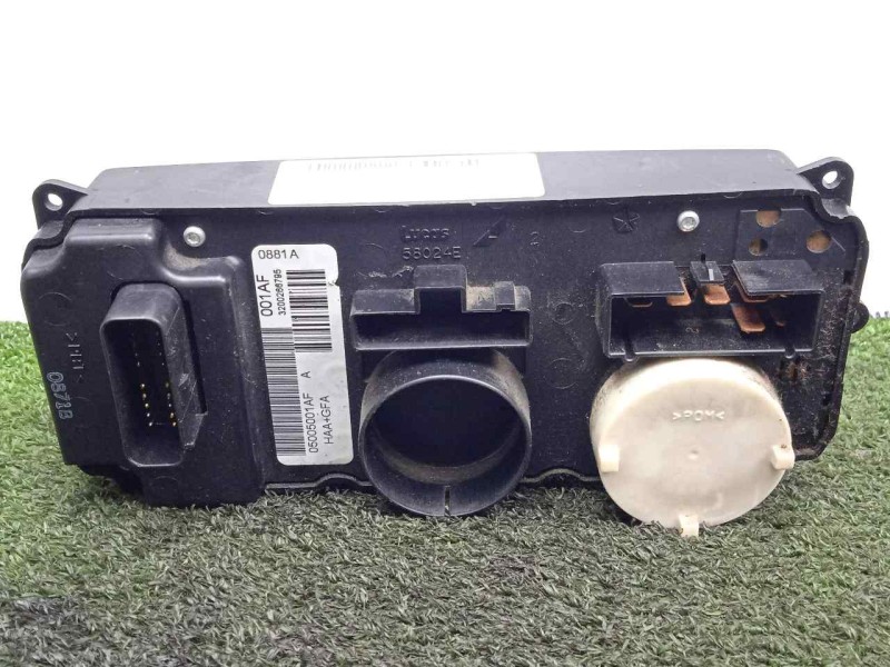 Recambio de mando calefaccion / aire acondicionado para chrysler voyager (rg) 2.5 crd cat referencia OEM IAM 05005001AF - 320026
