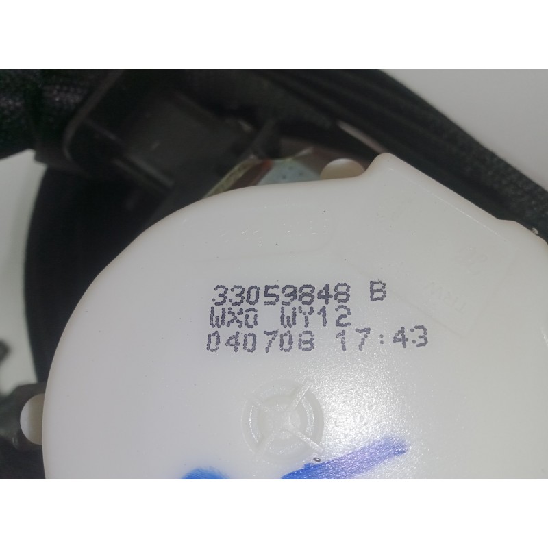 Recambio de cinturon seguridad delantero izquierdo para bmw serie 1 berlina (e81/e87) 2.0 turbodiesel cat referencia OEM IAM 330