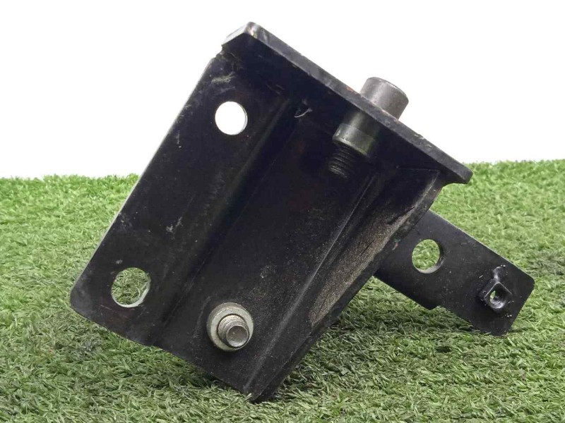 Recambio de posapie para peugeot satelis ii 125 referencia OEM IAM SIN REFERENCIA TRASERO.DERECHO 