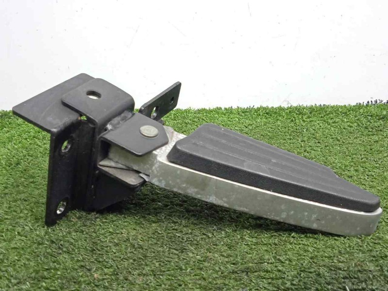 Recambio de posapie para peugeot satelis ii 125 referencia OEM IAM SIN REFERENCIA TRASERO.IZQUIERDO 