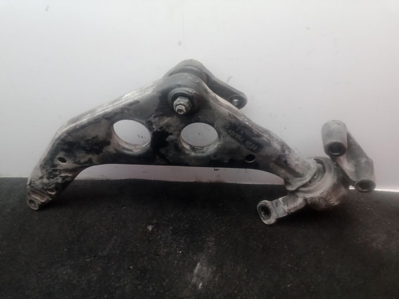 Recambio de brazo suspension inferior delantero derecho para mini mini (r50, r53) one referencia OEM IAM 6761410  