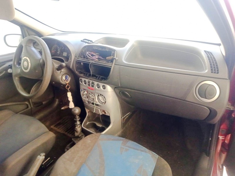 fiat punto (188_) del año 2003