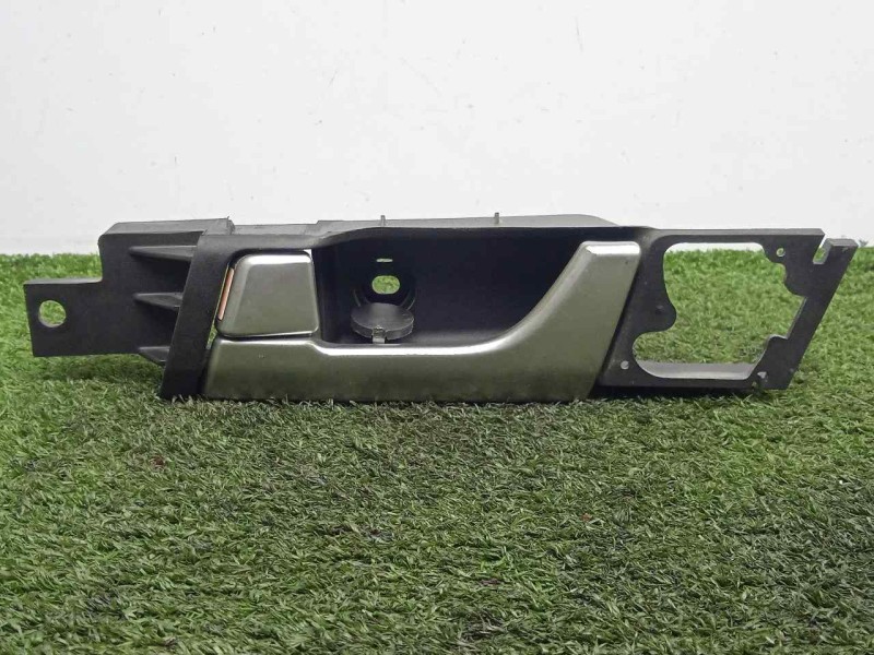 Recambio de maneta interior trasera izquierda para chevrolet captiva 2.0 diesel cat referencia OEM IAM SWC200411 - 95919450  