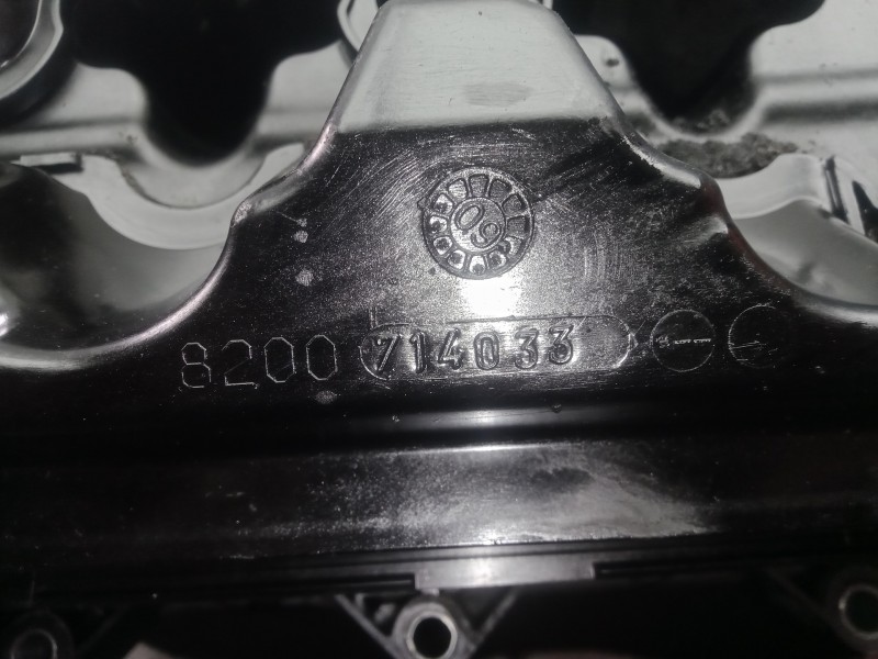 Recambio de tapa balancines para nissan interstar mod. 04 (x70) 2.5 dci diesel cat referencia OEM IAM 8200714033  