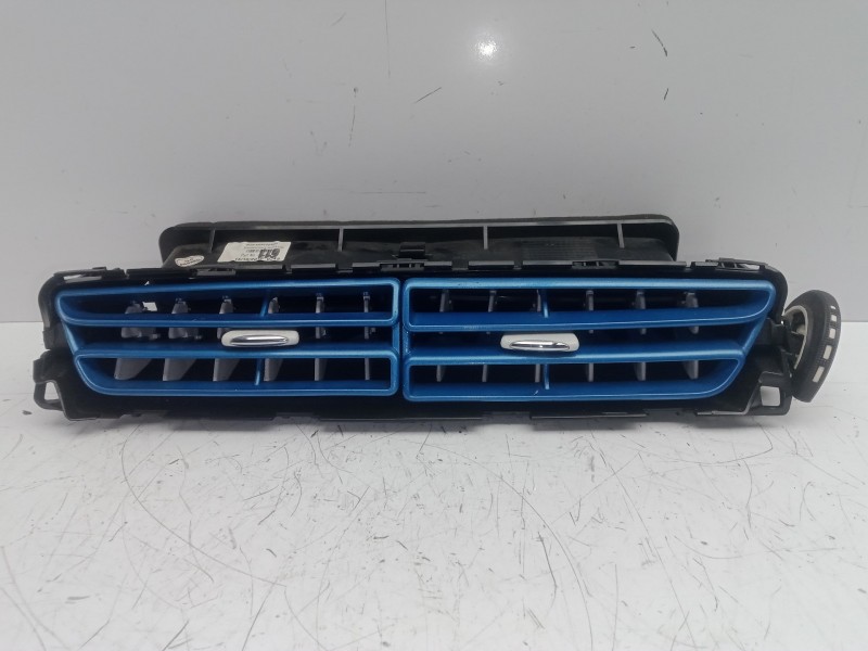 Recambio de aireador delantero central para citroën ds3 1.6 16v referencia OEM IAM A1092111  