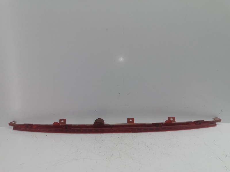 Recambio de luz central de freno para citroën ds3 1.6 16v referencia OEM IAM 9684357380  