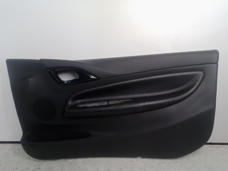 Recambio de guarnecido puerta delantera derecha para citroën ds3 1.6 16v referencia OEM IAM 96743224ZQ  