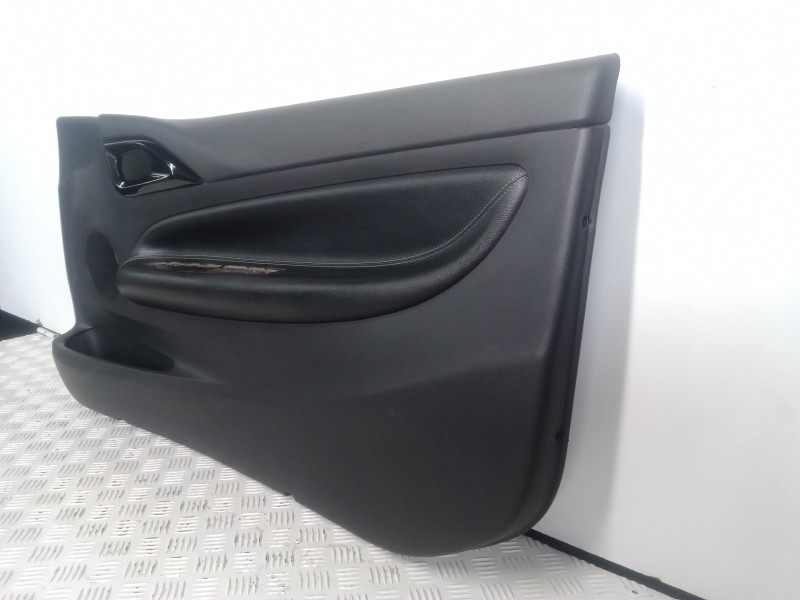 Recambio de guarnecido puerta delantera derecha para citroën ds3 1.6 16v referencia OEM IAM 96743224ZQ  