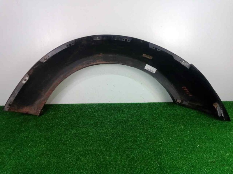 Recambio de aletin delantero izquierdo para dodge nitro 2.8 crd referencia OEM IAM 5KH17TRMAC  