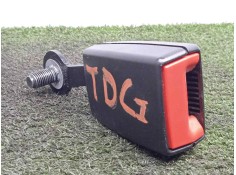 Recambio de enganche cinturon trasero central para fiat talento kombi (296) l1h1 1,0t basis (m1) referencia OEM IAM 888521928R  