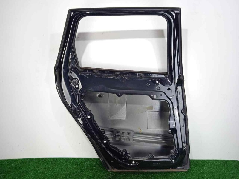 Recambio de puerta trasera izquierda para volvo xc60 2.0 diesel cat referencia OEM IAM 31365269  