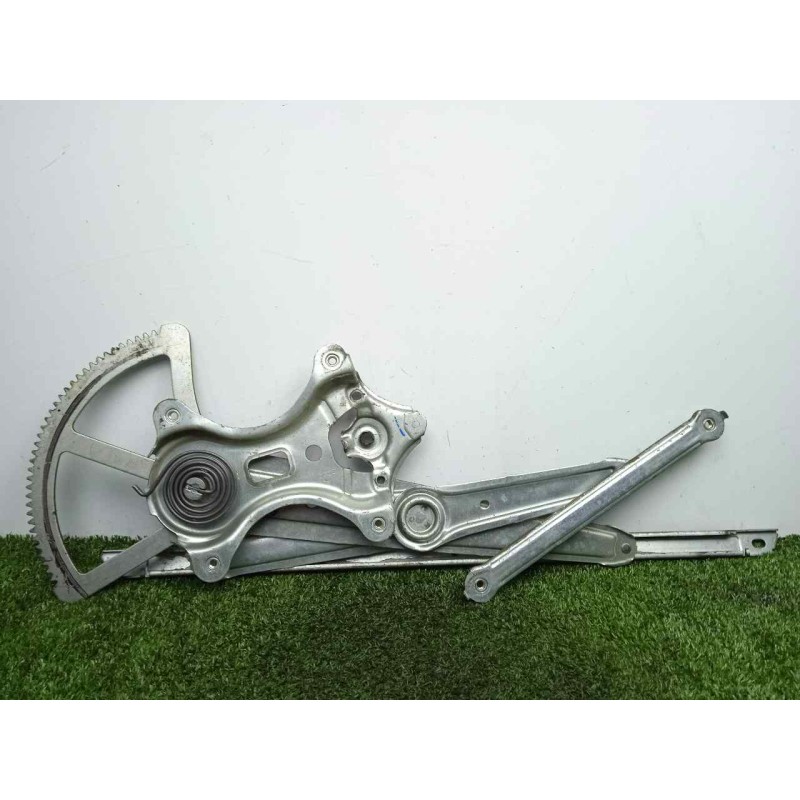 Recambio de elevalunas delantero derecho para toyota land cruiser (j15) 3.0 turbodiesel cat referencia OEM IAM 6980160090 ELECTR