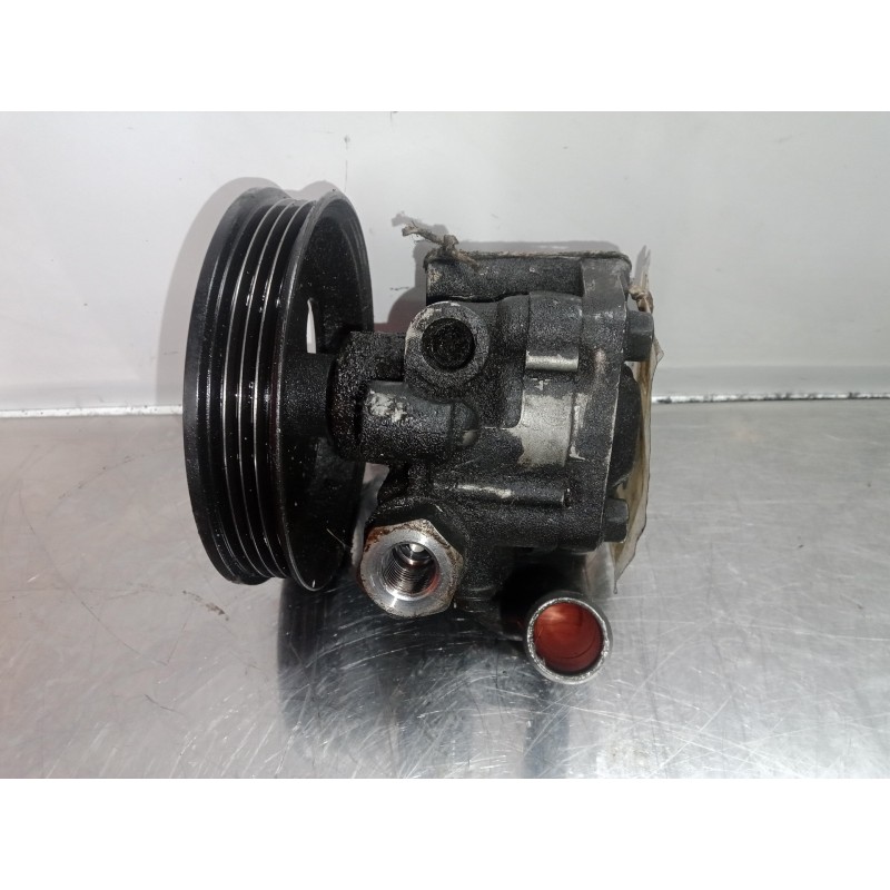 Recambio de bomba direccion para kia carens 1.8 cat referencia OEM IAM NOSELEVEREFERENCIA  
