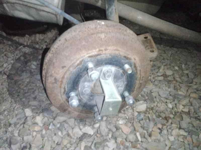 Recambio de mangueta trasera izquierda para suzuki samurai (sj) 1.3 cat referencia OEM IAM   