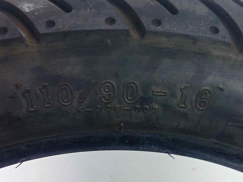 Recambio de neumatico para keeway superlight 125 referencia OEM IAM 110/90R16 M/C 56P 56P KENDA - DELANTERA