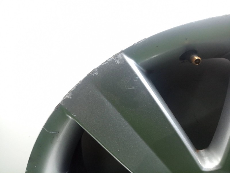 Recambio de llanta para chevrolet captiva (c100, c140) 2.0 d 4wd referencia OEM IAM 96819148  18´´PULGADAS