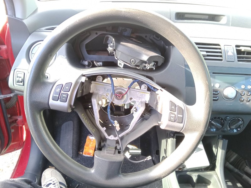 Recambio de volante para suzuki swift iii (mz, ez) 1.5 (rs 415) referencia OEM IAM   