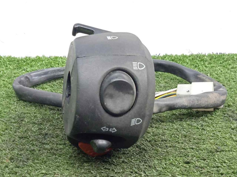 Recambio de piña izquierda para peugeot satelis ii 125 referencia OEM IAM SIN REFERENCIA  