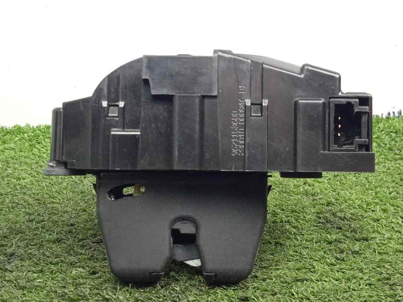 Recambio de cerradura maletero / porton para peugeot 308 1.6 16v hdi referencia OEM IAM 9671153680  