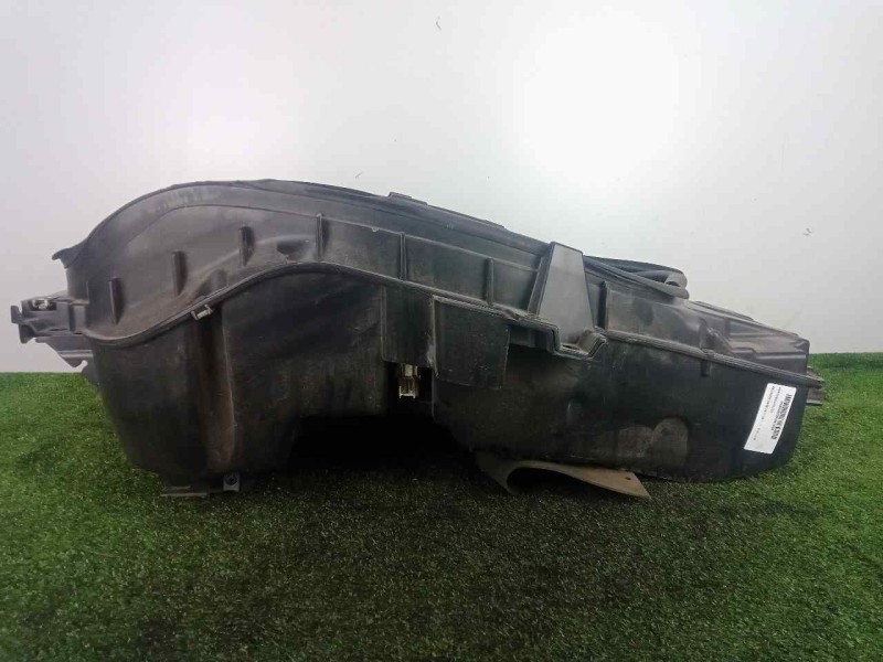 Recambio de portaequipajes para peugeot satelis ii 125 referencia OEM IAM 1178083500 COFANO 