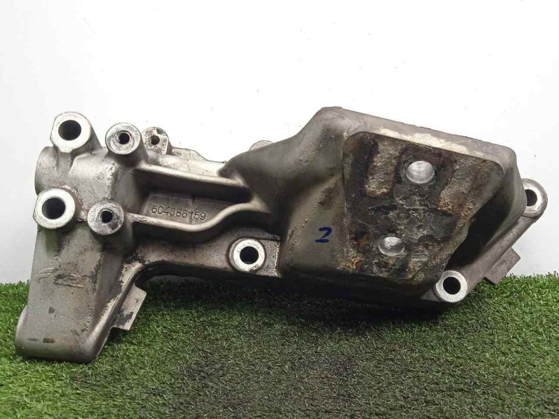 Recambio de soporte motor para iveco daily furgón 2.3 diesel cat referencia OEM IAM 504386159  