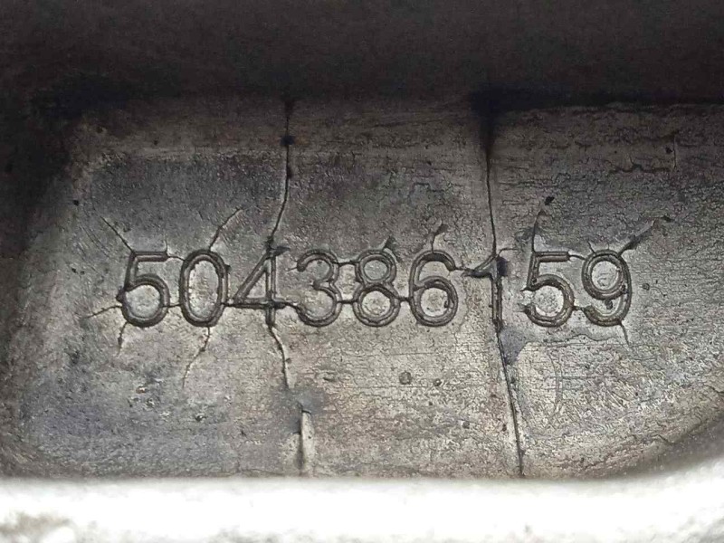 Recambio de soporte motor para iveco daily furgón 2.3 diesel cat referencia OEM IAM 504386159  