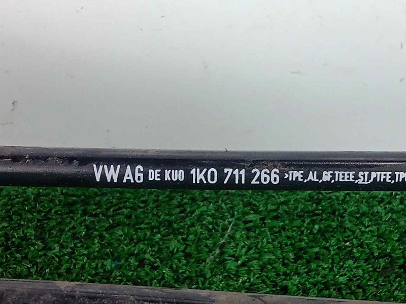 Recambio de palanca cambio para volkswagen jetta (1k2) 2.0 tdi referencia OEM IAM 1K0711061A 6.VELOCIDADES 