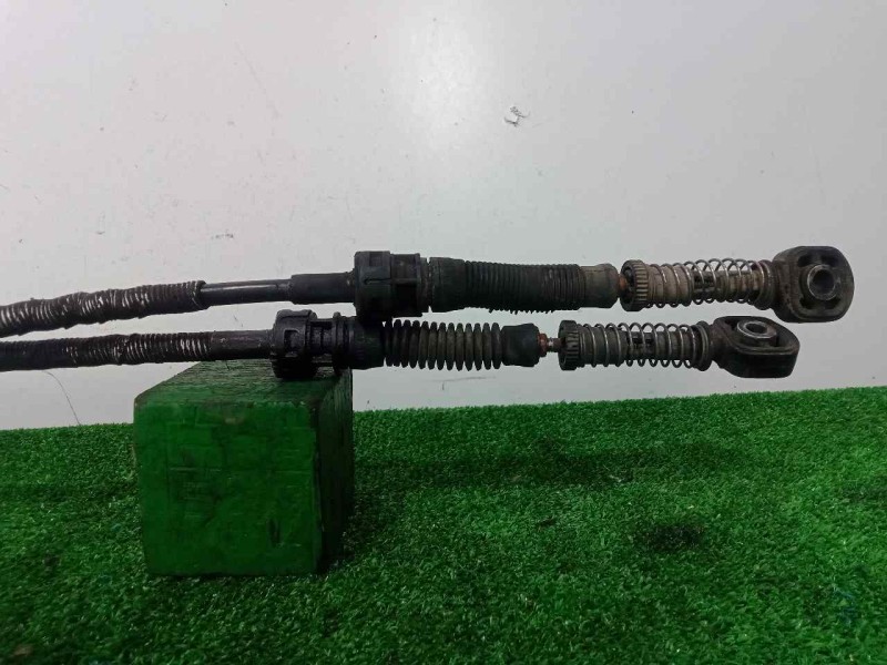 Recambio de palanca cambio para volkswagen jetta (1k2) 2.0 tdi referencia OEM IAM 1K0711061A 6.VELOCIDADES 