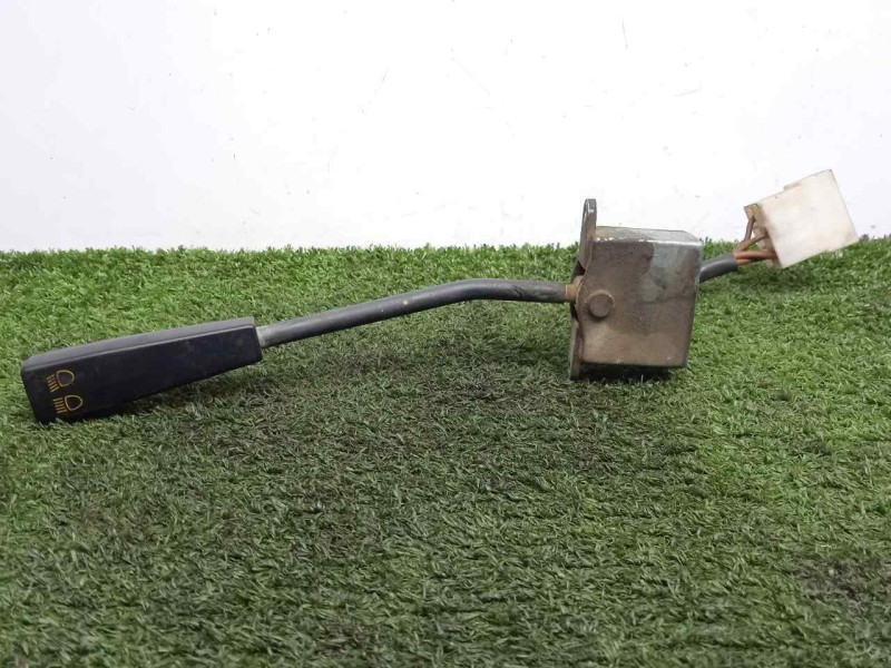 Recambio de interruptor luces para nissan trade 2.8d referencia OEM IAM SIN REFERENCIA  