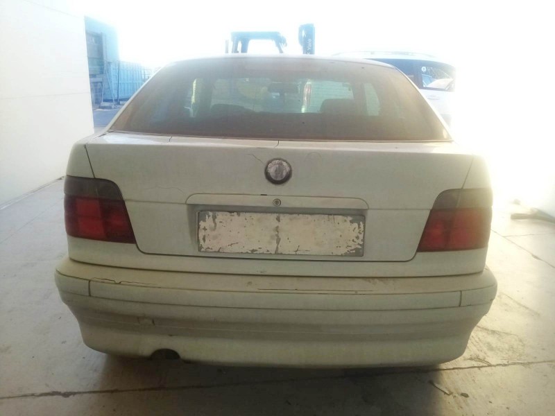 bmw 3 compact (e36) del año 1996