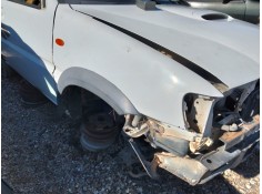 Recambio de aleta delantera derecha para nissan terrano ii (r20) 2.7 tdi 4wd referencia OEM IAM   