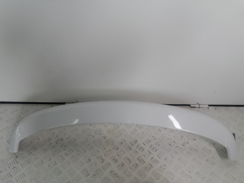 Recambio de aleron trasero para citroën ds3 1.6 16v referencia OEM IAM   