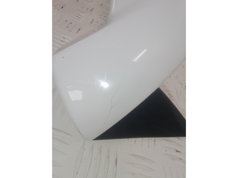 Recambio de aleron trasero para citroën ds3 1.6 16v referencia OEM IAM   