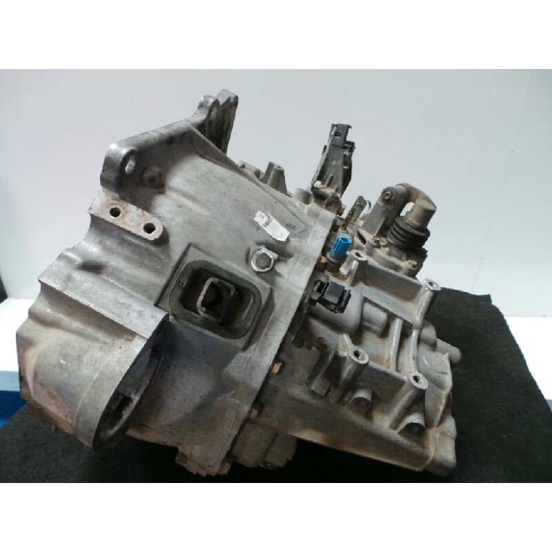 Recambio de caja cambios para nissan x-trail (t30) le referencia OEM IAM 9H608 5 VELOCIDADES MANUAL - 4X4