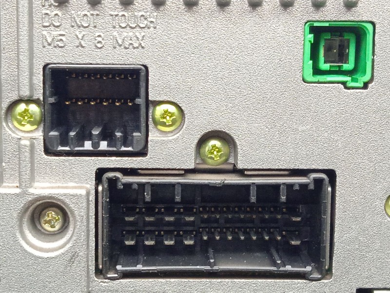 Recambio de pantalla multifuncion para kia carnival 2.9 crdi cat referencia OEM IAM LAN8660EK - 606KVVR049887  