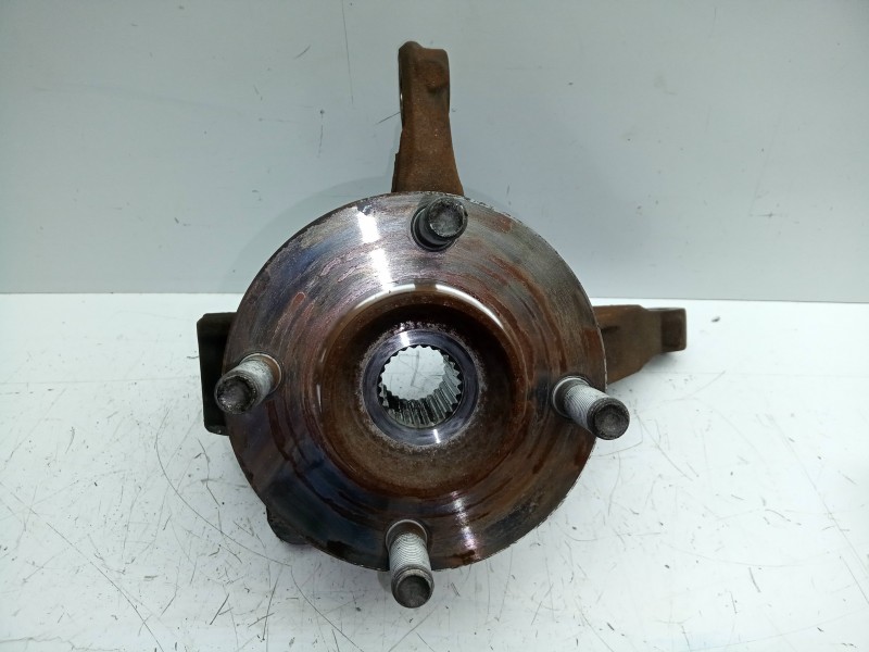 Recambio de mangueta delantera derecha para nissan micra (k13) 1.2 cat referencia OEM IAM   