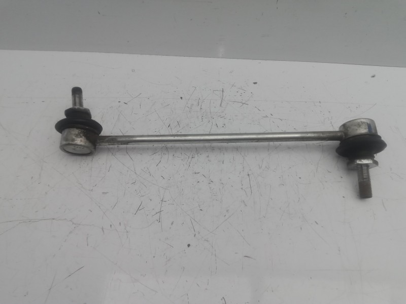 Recambio de bieleta estabilizadora delantera izquierda para nissan micra (k13) 1.2 cat referencia OEM IAM 4Z02  