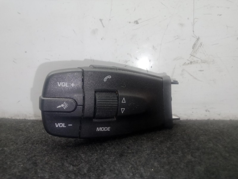 Recambio de mando multifuncion para seat ibiza iv (6j5, 6p1) 1.2 tdi referencia OEM IAM 6J0959441A  