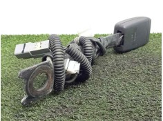 Recambio de enganche cinturon delantero izquierdo para toyota auris 1.4 turbodiesel cat referencia OEM IAM SIN REFERENCIA   2