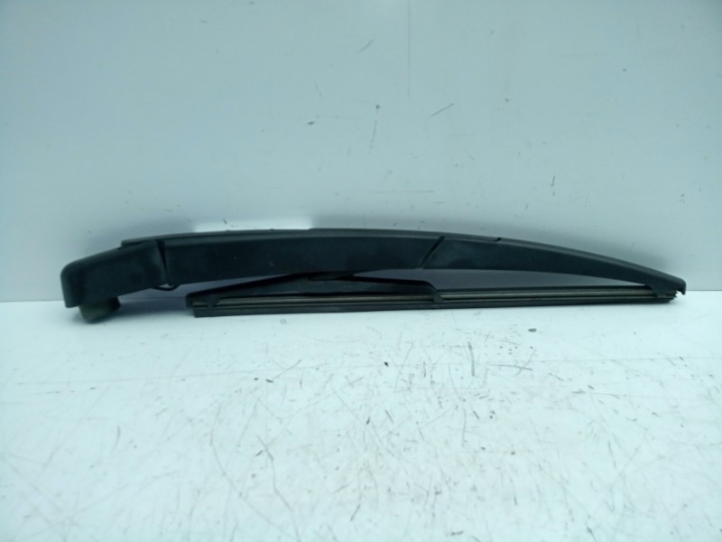 Recambio de brazo limpia trasero para citroën c4 lim. 1.6 hdi fap referencia OEM IAM 9674065980  