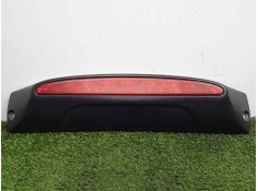 Recambio de luz central de freno para iveco daily furgón 2.3 diesel referencia OEM IAM 69500805  