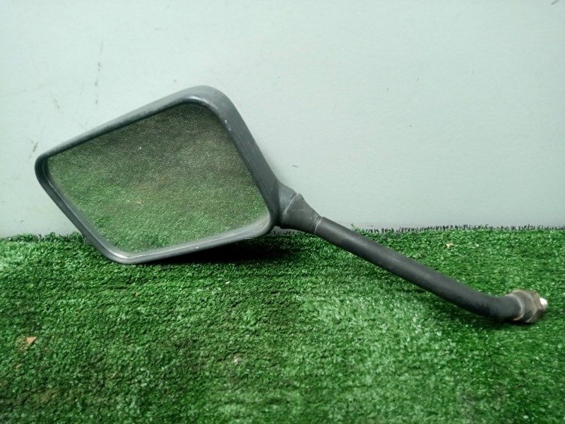 Recambio de retrovisor izquierdo para hyosung gt 125/250/650 referencia OEM IAM   