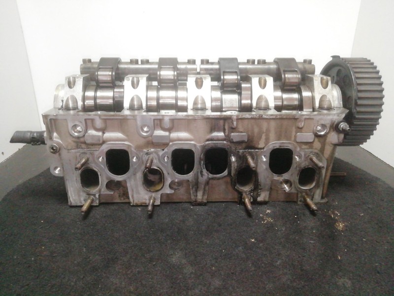 Recambio de culata para seat leon (1p1) 1.9 tdi referencia OEM IAM 038103373R  