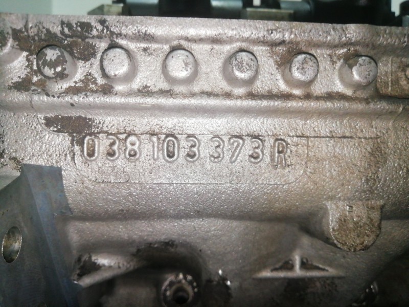 Recambio de culata para volkswagen passat b5 (3b2) 1.9 tdi referencia OEM IAM 038103373R  