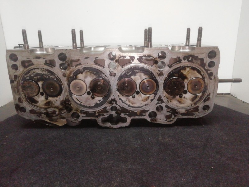 Recambio de culata para volkswagen polo iv (9n_, 9a_) 1.9 sdi referencia OEM IAM 038103373R  