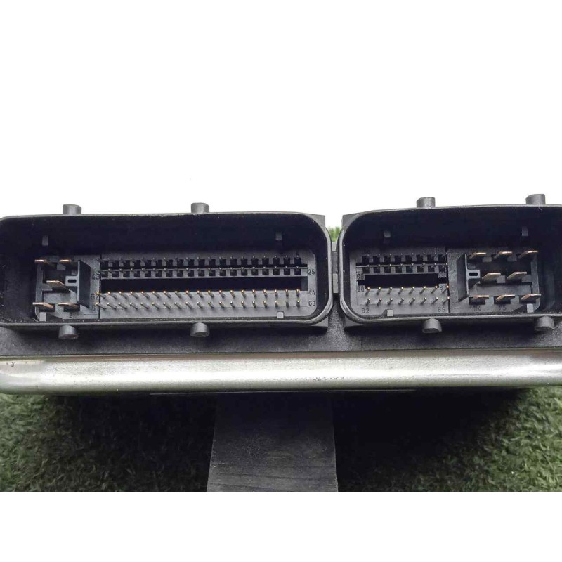 Recambio de centralita motor uce para volkswagen passat berlina (3b3) 1.9 tdi referencia OEM IAM   BOSCH