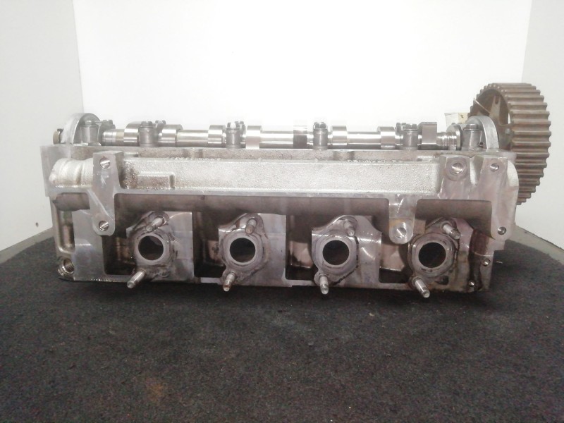 Recambio de culata para dacia logan (ls_) 1.5 dci (ls0k) referencia OEM IAM 415280  6 TALADROS ADMISION