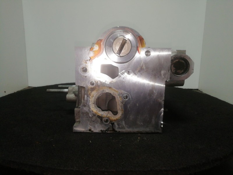 Recambio de culata para dacia logan (ls_) 1.5 dci (ls0k) referencia OEM IAM 415280  6 TALADROS ADMISION